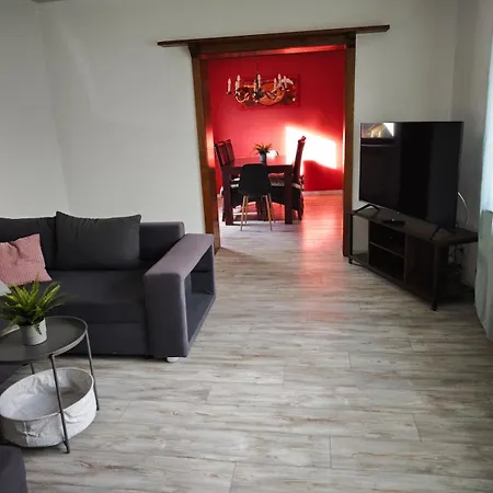 Fuer Max 10 Personen Und 2 Hunde Mit Bauernhof Feeling Linnich