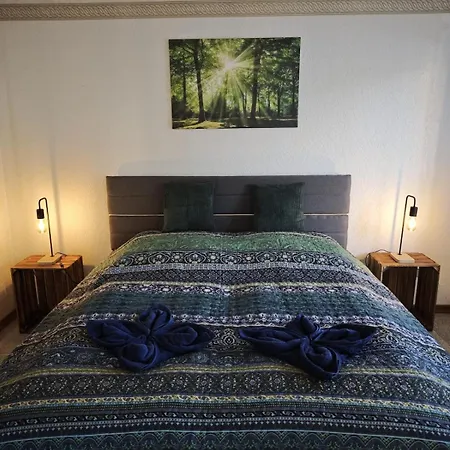 Fuer Max 10 Personen Und 2 Hunde Mit Bauernhof Feeling 度假居 林尼希