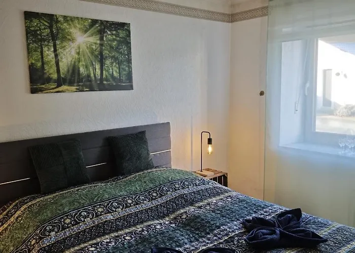 Vakantiehuis Fuer Max 10 Personen Und 2 Hunde Mit Bauernhof Feeling Linnich